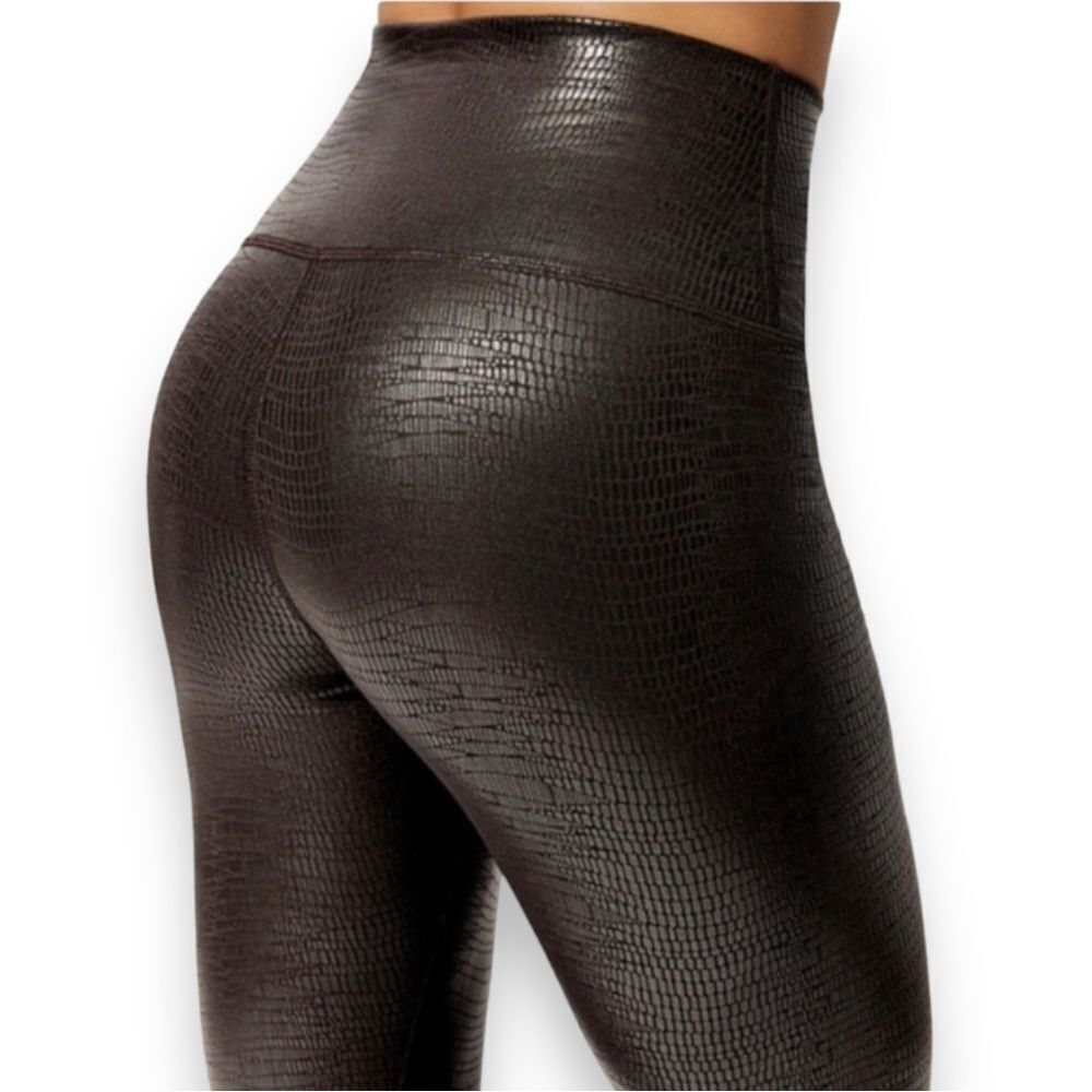 Carbon38 Reptile Shine High Rise Leggings Black Size S - Picture 3 of 7